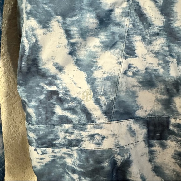 Lululemon Miss Misty Jacket Full Zip Winderbreaker Alberta Silver Fox Blue S - Picture 8 of 13